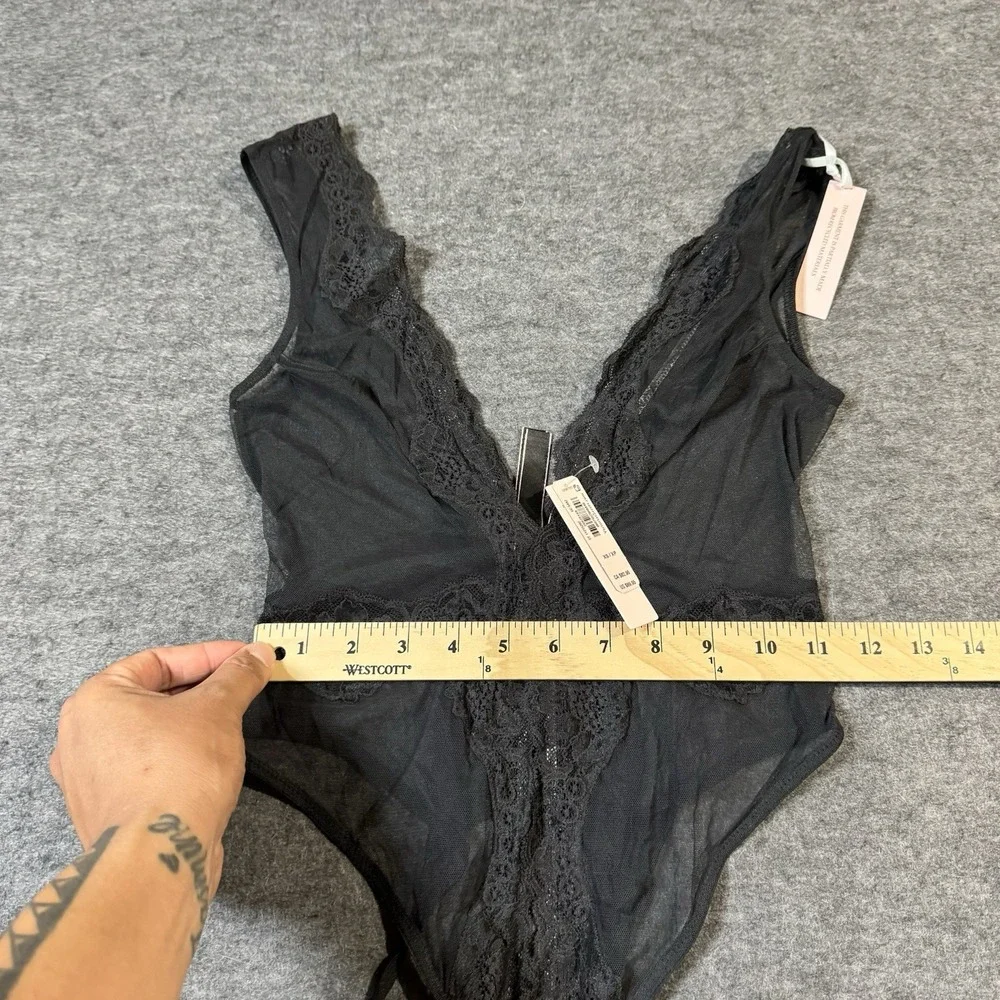Victoria's Secret NEW Deep V All Lace Bodysuit Size XS Grunge Rave Festival Sexy